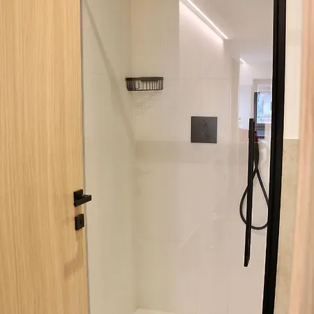 Gin Apartament